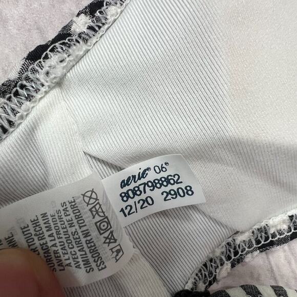 Aerie Seersucker Gingham Scoop Ruffle Wrap Bikini Top SIZE S Black White NWOT - Picture 7 of 9